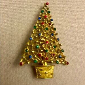 Festive Gold Christmas Tree Brooch